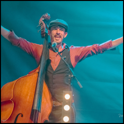 Harisson Swing