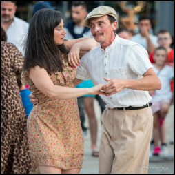 Jujubees swing combo