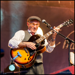 Jujubees swing combo