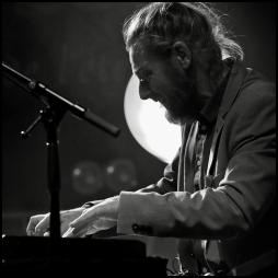 Jujubees swing combo